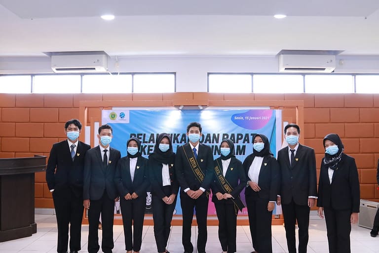 Pelantikan Pengurus Himpunan Mahasiswa Hubungan Internasional Universitas Mataram Periode 2020/2021